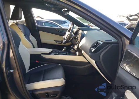 2024 Lexus Nx 250 z USA, uszkodzony, nr VIN 2T2ADCAZ9RC010547